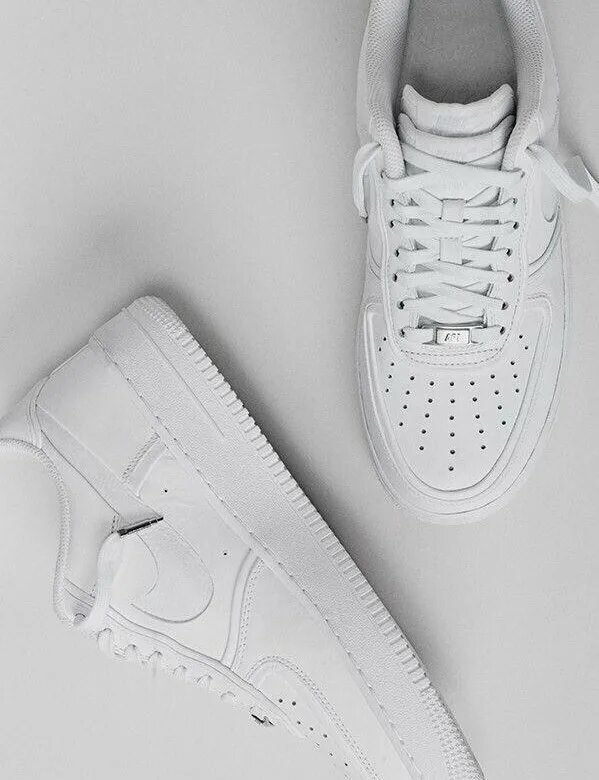 Как завязывать air force. Nike af1. nike air force 1 white. nike air af1. nike air force 1 low white.