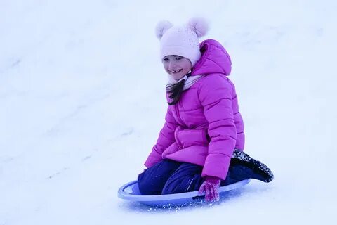 Девочка на горках