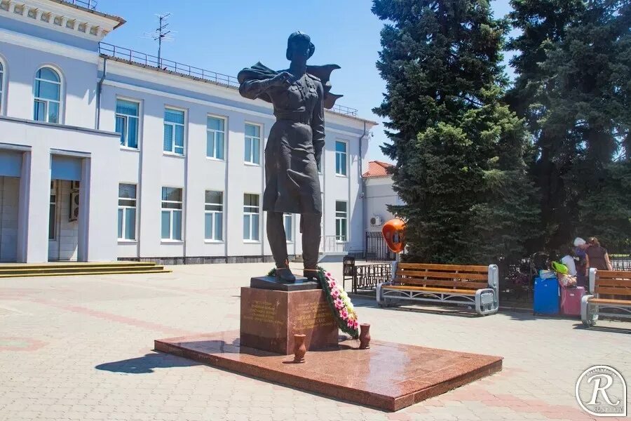Пашковский театр. Мбоу сош 7 краснодар. Добролюбова в краснодаре. Поселок пашковский краснодарский край. Школа 7 пашковка краснодар.
