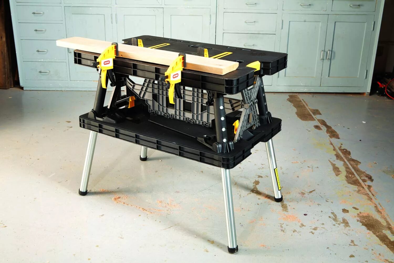 Table working keter. Мобильный верстак keter folding work table 17182239. keter стол верстак. верстак keter folding 38730. верстак столярный складной folding. keter.