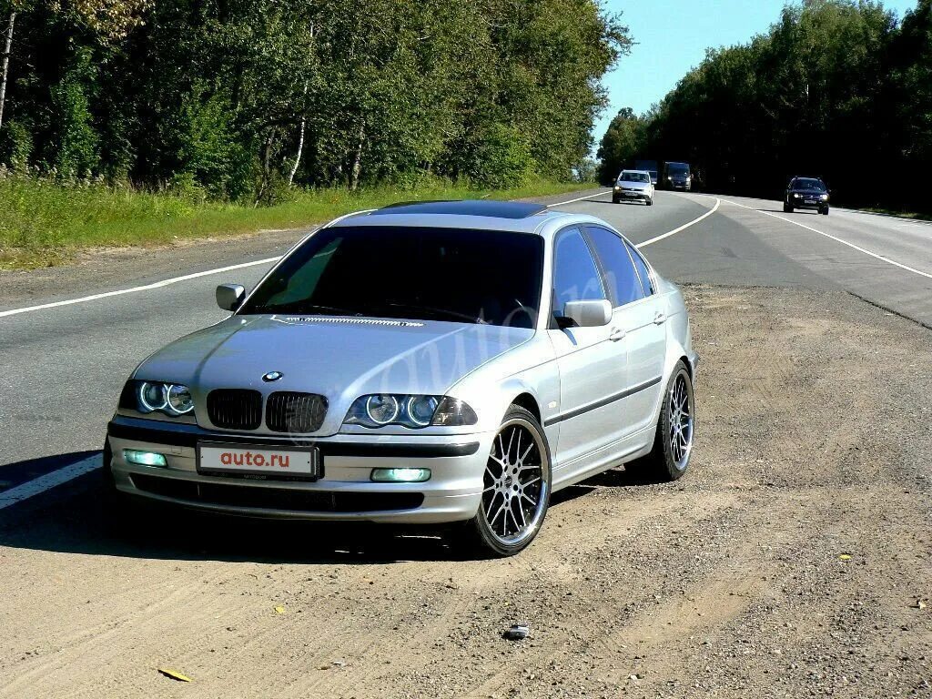 Е46 3.0. BMW e46 2000. BMW 3 2000. BMW 46 2000. БМВ 3 е46 2000.