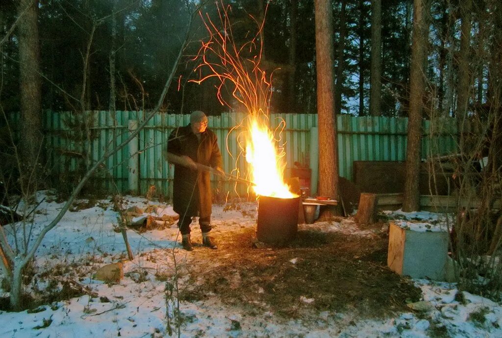 Можно ли сжигать траву на своем участке