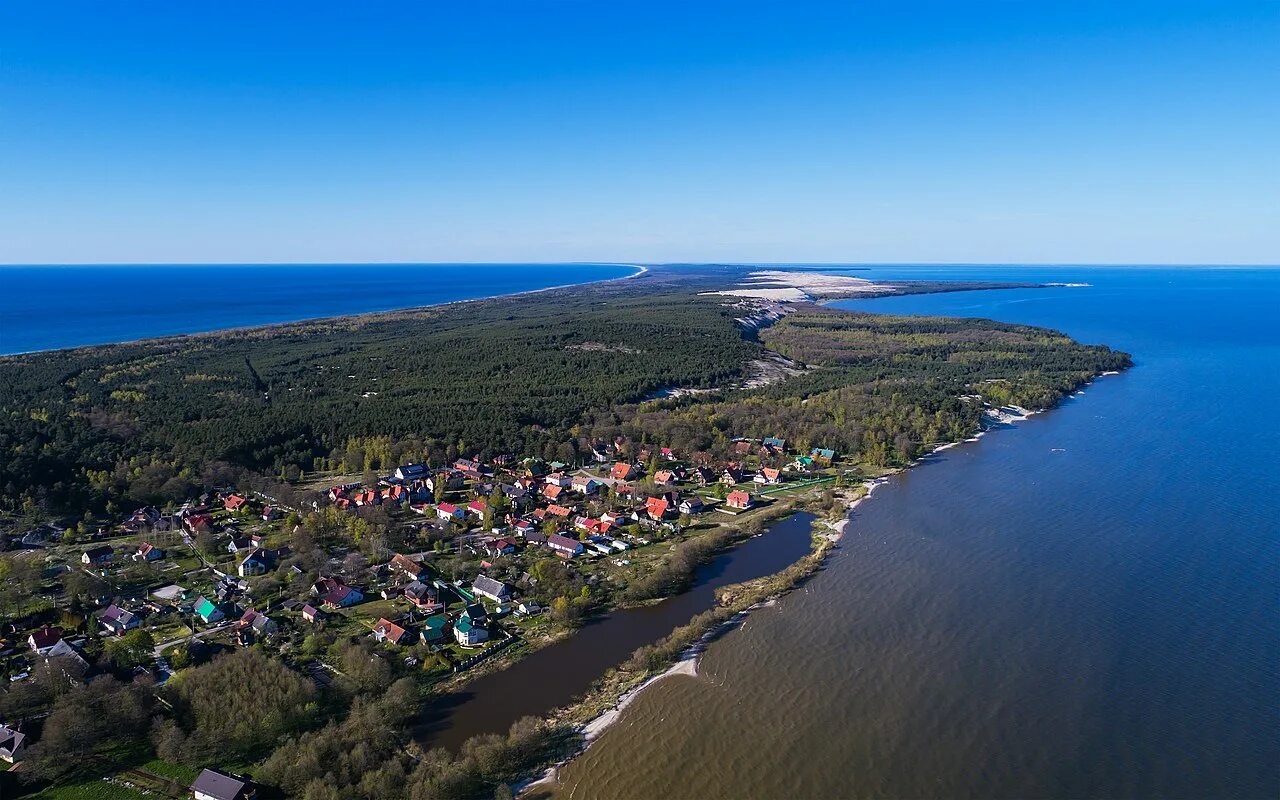 Лесной зеленоградск. Поселок Морское Куршская коса. Поселок Морское Калининградская область. Поселок Лесной Куршская коса. Поселок Морское на Куршской косе.