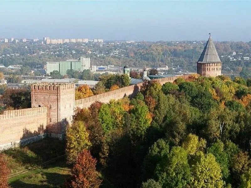 Смоленск где можно купить. Смоленск город. Смоленск центр города. Родной город Смоленск. Исторические достопримечательности Смоленска.