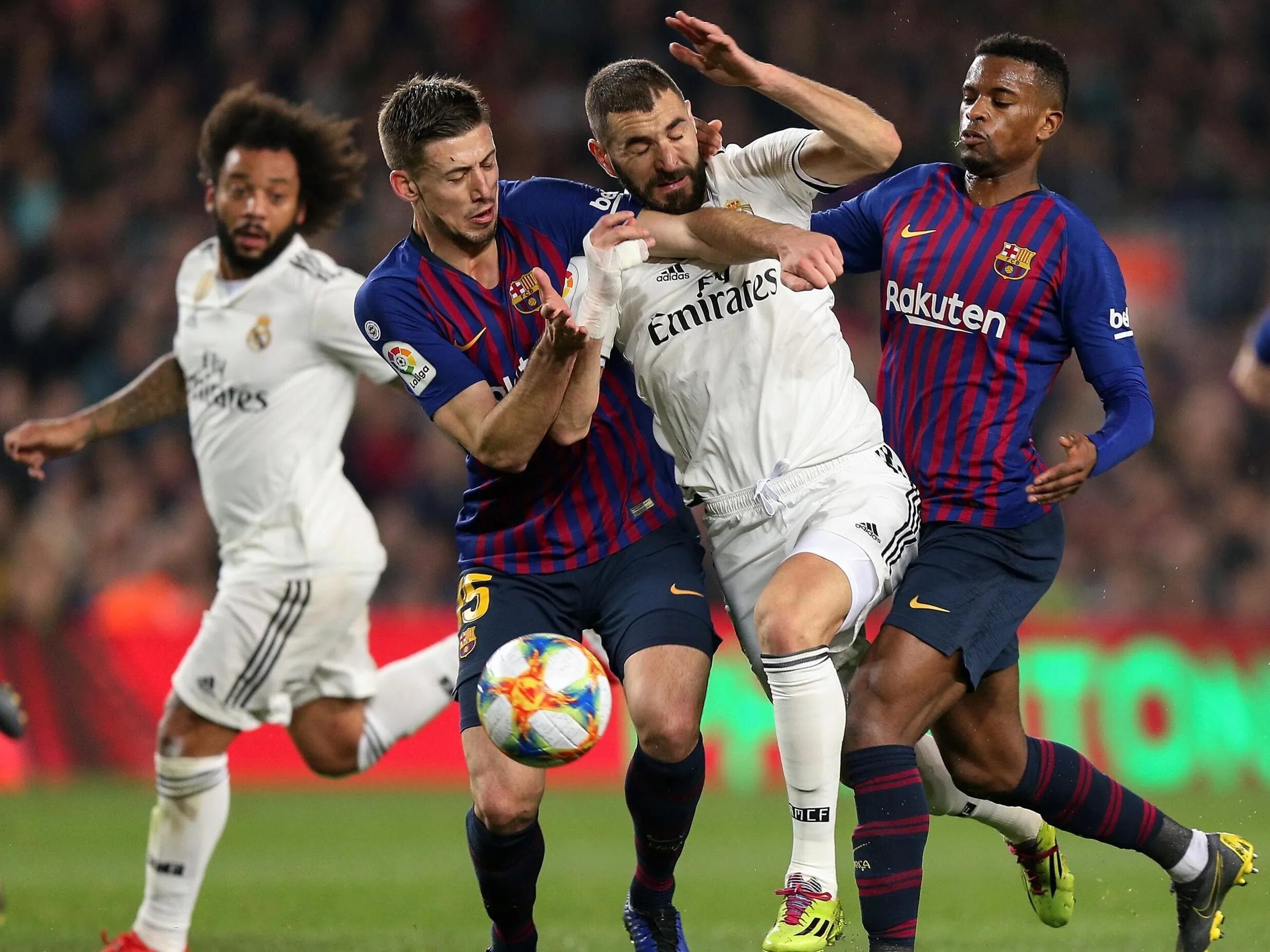 Барселона реал мадрид 2-1. Реал барселона матч лига чемпионов. 27 10 2020 боруссия м реал. Реал барселона матч лига чемпионов. Реал мадрид барселона эль классико.