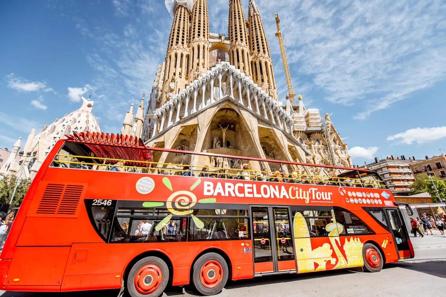 Экскурсионные туры 2023. Испания экскурсионный автобус Барселона. Барселона Hop on Hop off. City Tour Барселона. Достопримечательности Барселоны автобус Sightseeing.