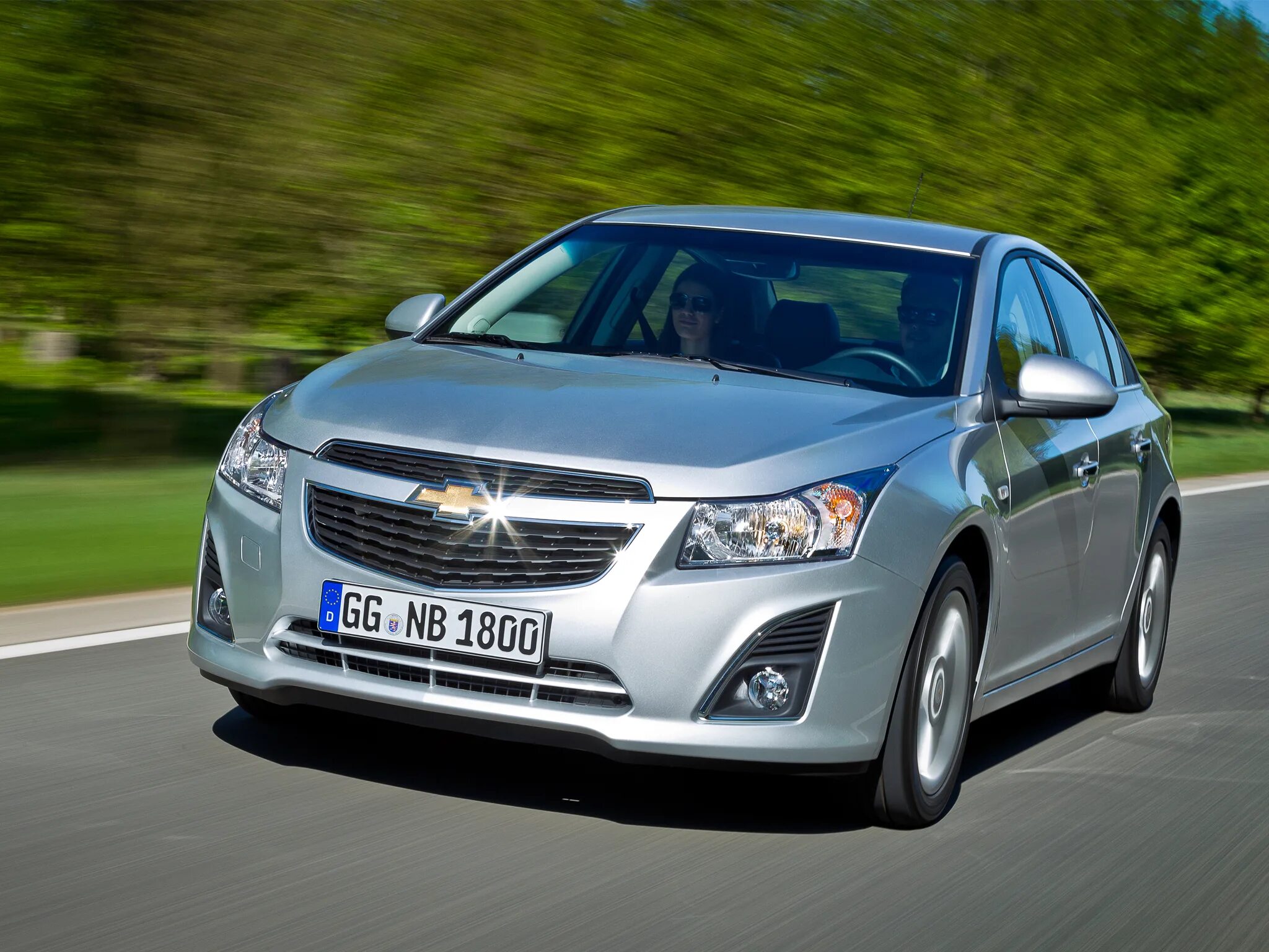 Шеви круз. Chevrolet Cruze j300. Chevrolet Cruze седан. Chevrolet Cruze 2012. Шевроле Круз 2 поколения.