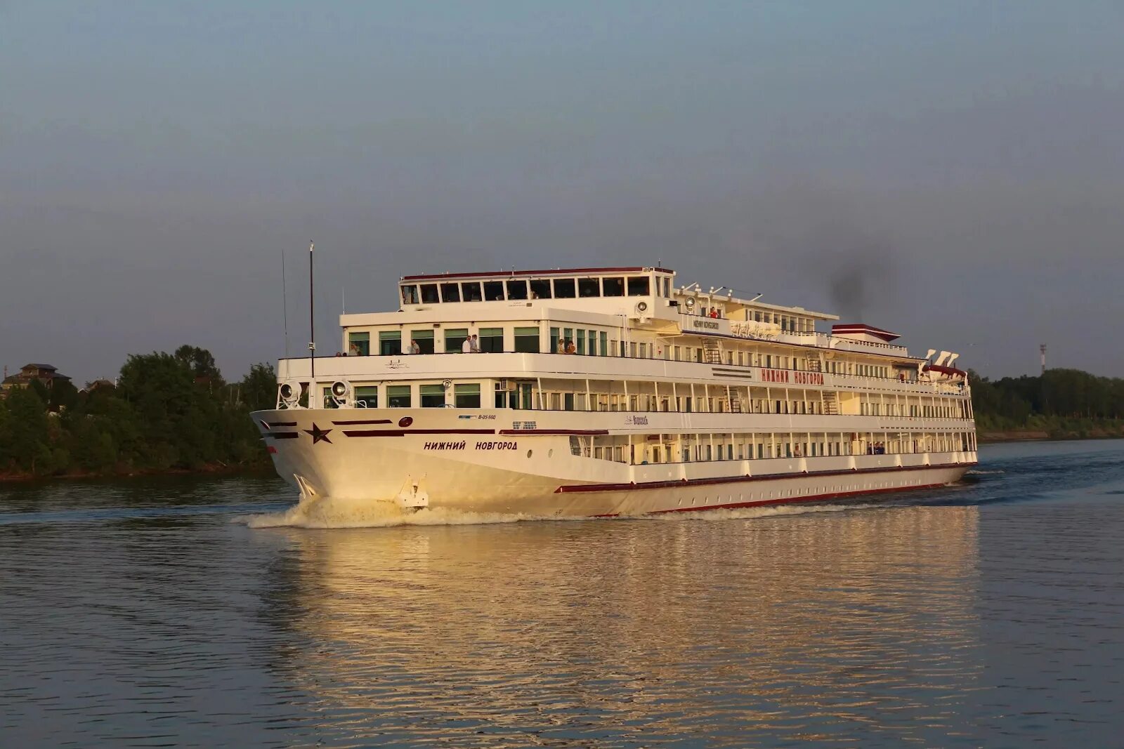 Кижи теплоход. Водоход круизы из нижнего новгорода на 2024. Водоходъ речной круиз нижний новгород. Теплоход красное сормово. Новый корабль круиз санкт-петербург валаам.