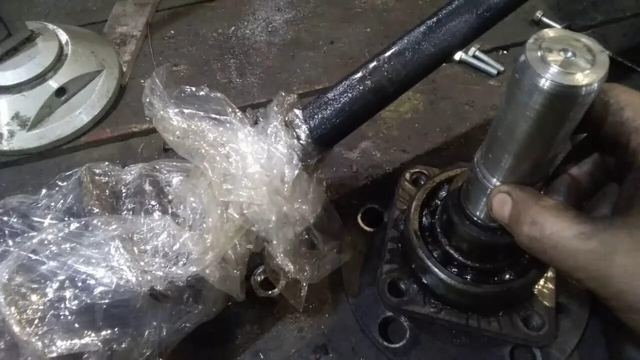 Как укоротить полуось. Полуось газ 69. сварка полуосей ваз для минитрактора. укоротить полуось ваз для минитрактора. укорачиваем полуоси моста ваз для минитрактора.
