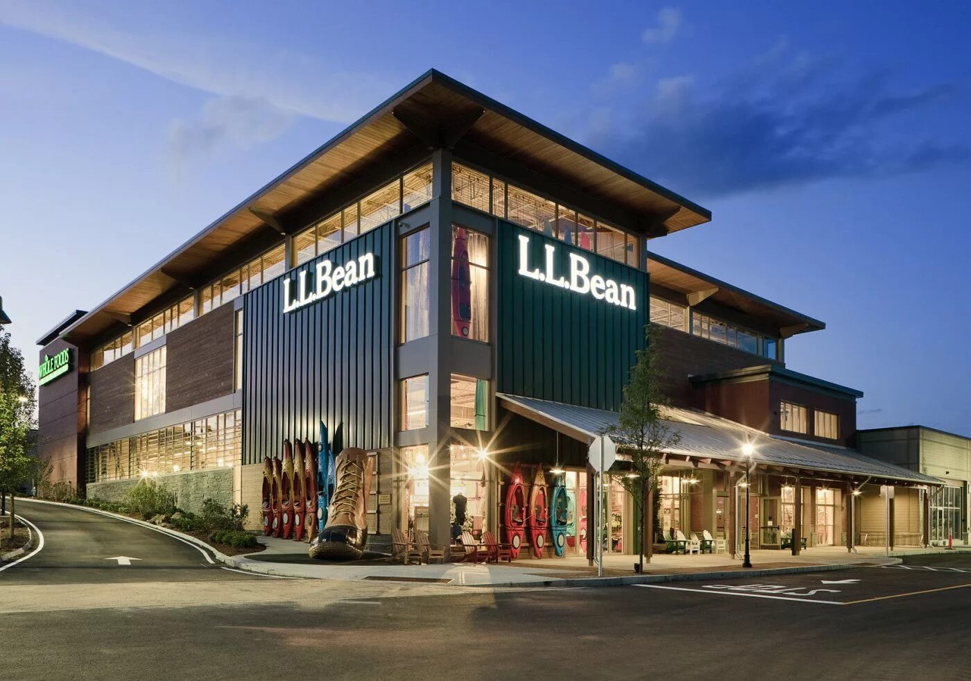 Shop architecture