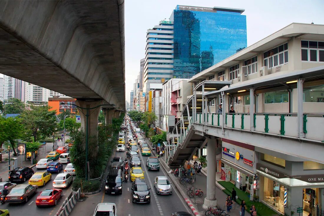 Сукхумвит Бангкок. Сукхумвит роуд Тайланд. Район Ваттана Бангкок. Японский квартал в Бангкоке. Камеры бангкока