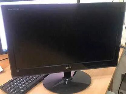 Монитор lg диагональ. Lg flatron e2240s. lg flatron e2240. монитор lg flatron e2040. lg 2240s.