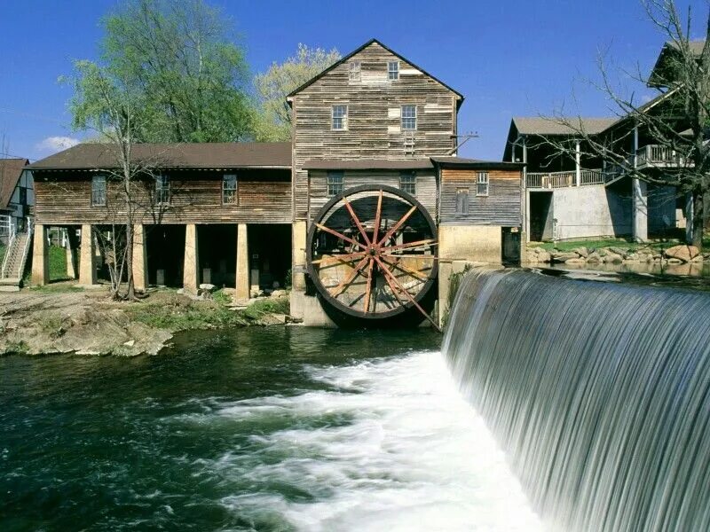 Водяная мельница