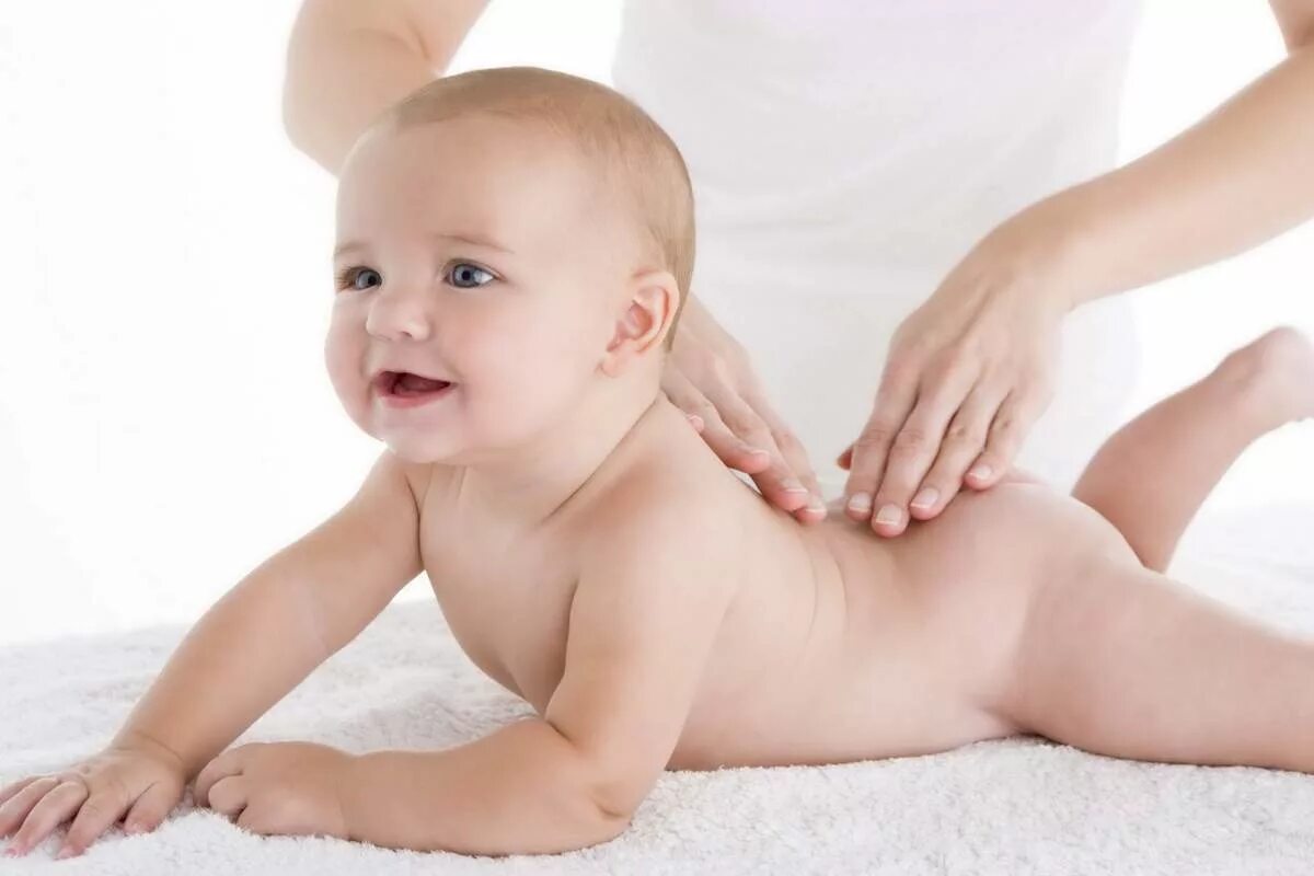 Baby massage. Массаж детям. Массаж для грудничков. Массаж новорожденному. Массаж для детей до года.