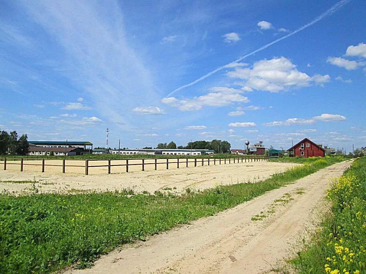 Деревня манеж. Деревня манеж. Кск воронцово манеж. Село чулково вачского района нижегородской. Кск эквилэнд.