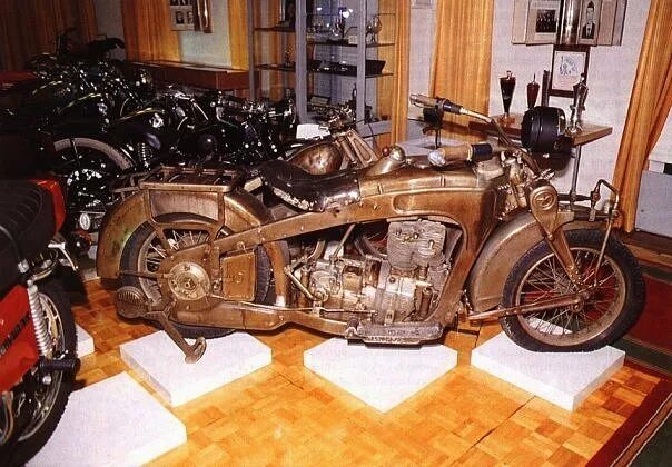 Мотоцикл ИЖ 1. Мотоцикл ИЖ 1 1929. ИЖ 1 Советский мотоцикл. Мотоцикл ИЖ 1 двигатель. Куплю иж 1
