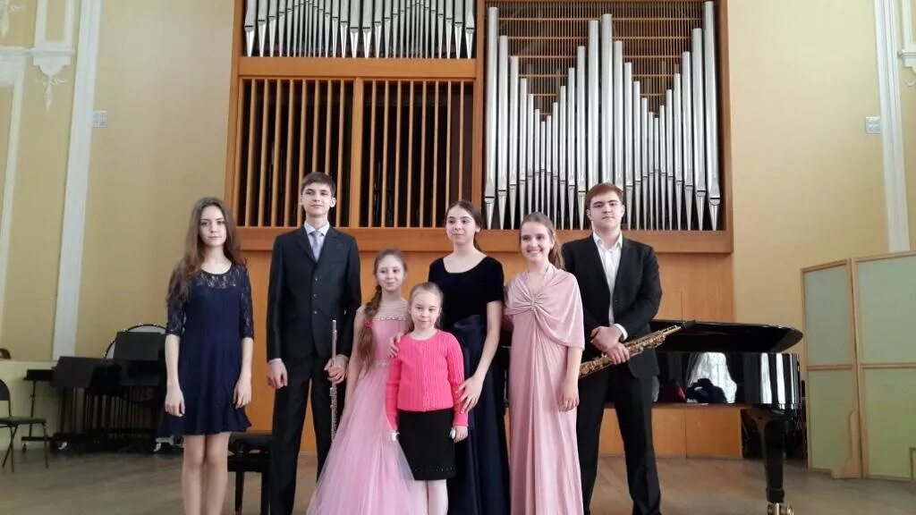 Астрахань школа искусств имени м. Дши 2 астрахань. Дши астрахань. Музыкальная школа 5 астрахань. Мбоу сош 22 астрахань.