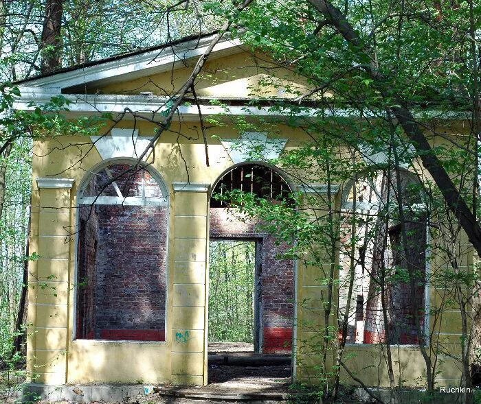 Посёлок санатория имени герцена. Санаторий им герцена кубинка. Замок щербатовых в васильевском. Посёлок санатория имени герцена. Погода в поселке санатория им герцена.