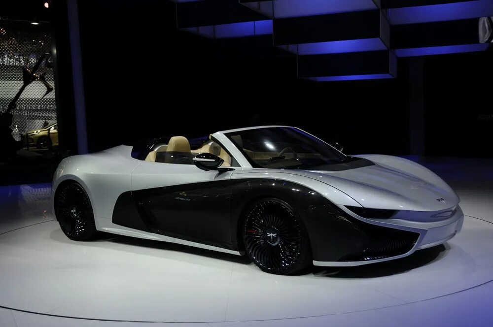 2013 icona vulcano н-turismo. Спорткар из китая. Машина вулкано титаниум. Geneva автомобиль. Faw hongqi s9.