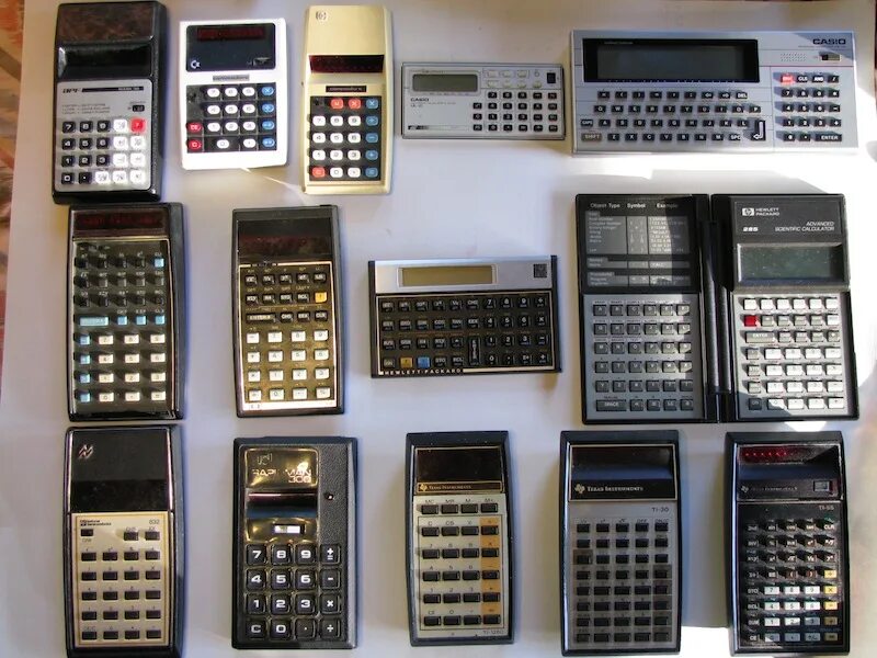 Calculator Texas instruments SR 11. Ancient calculators. Старый калькулятор фото. First calculating