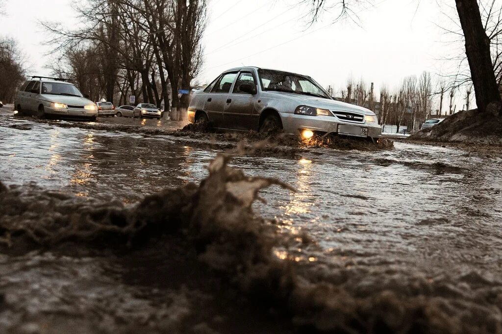 Зимовники потоп. Зелик зимовники. Наводнение в дагомысе. Херсон затопило. Зимовники потоп.