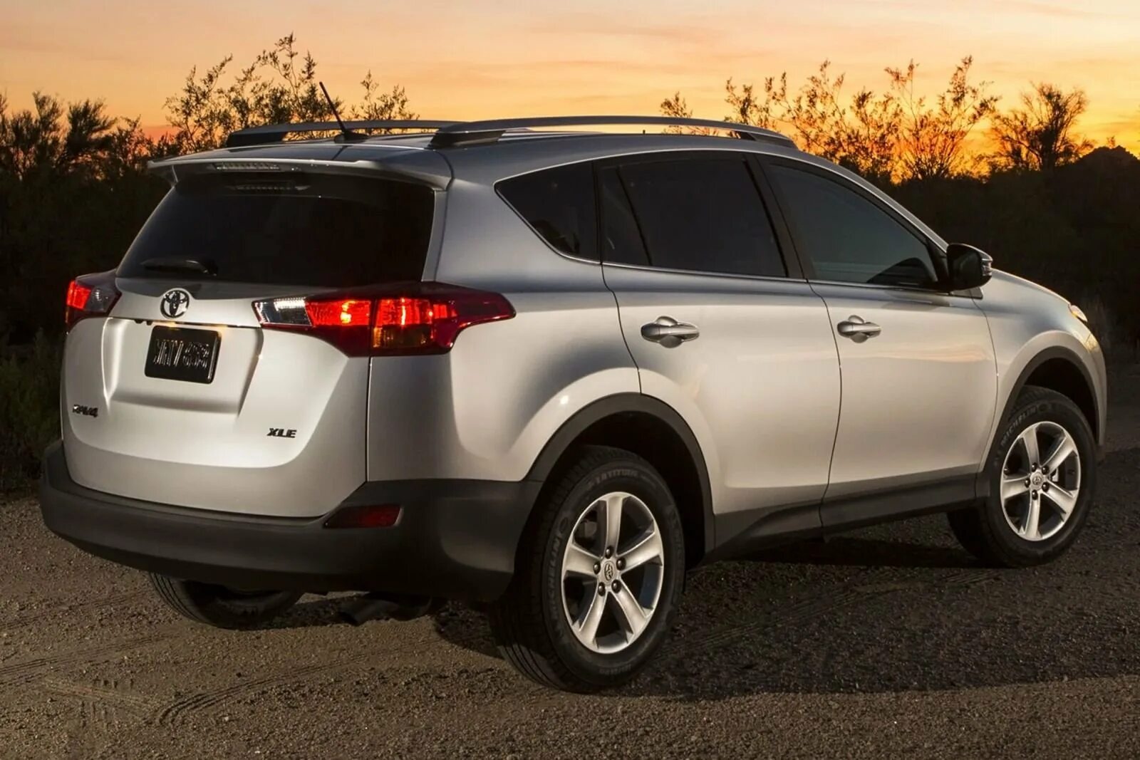 Toyota rav4 2015. Тойота рав 4 2015. Toyota rav4 2014. Тойота рав 4 IV.