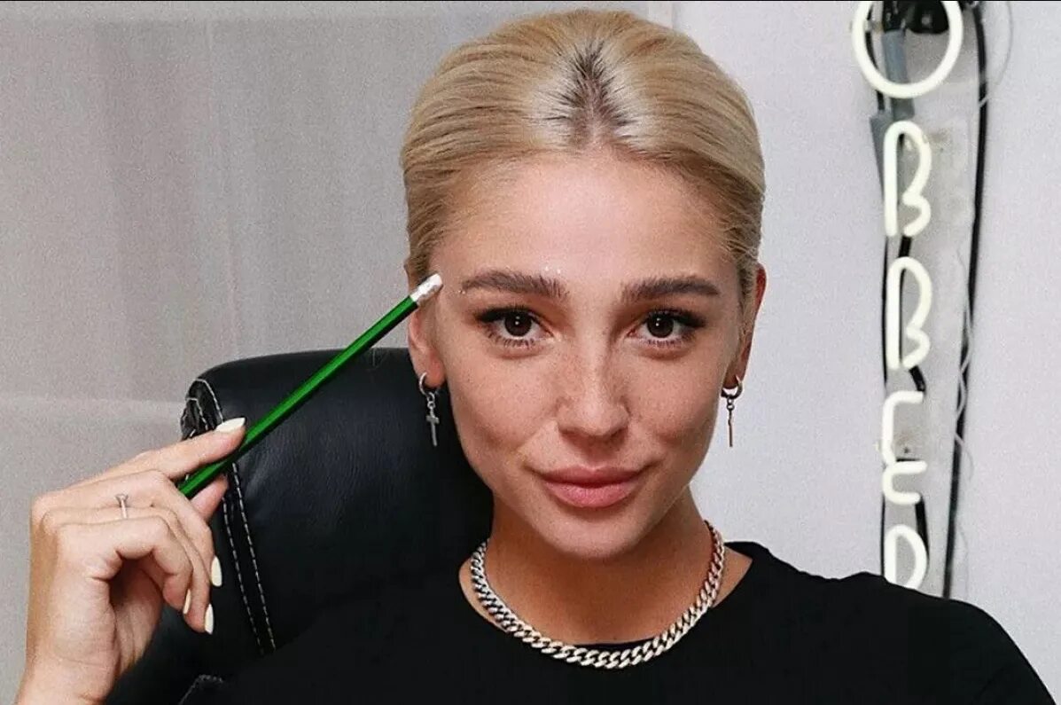 Что пишут про ивлееву. Что пишут про ивлееву. Настя ивлеева 2022. Ивлеева. Ивлеева.