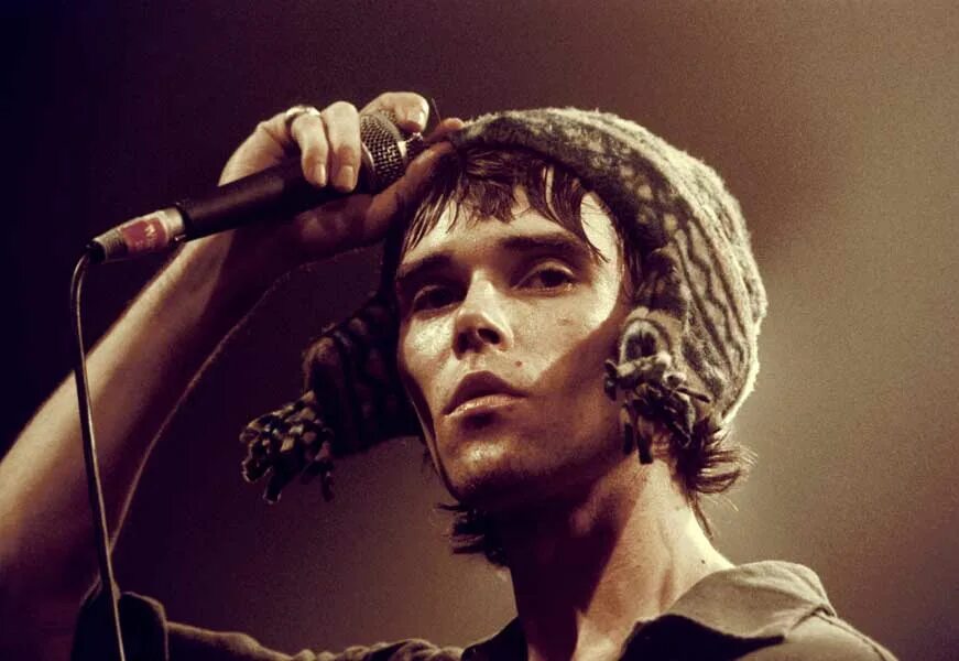 Brown music. Иан Браун рок музыкант. Ian Brown 2022. И́ан Джордж Бра́ун.