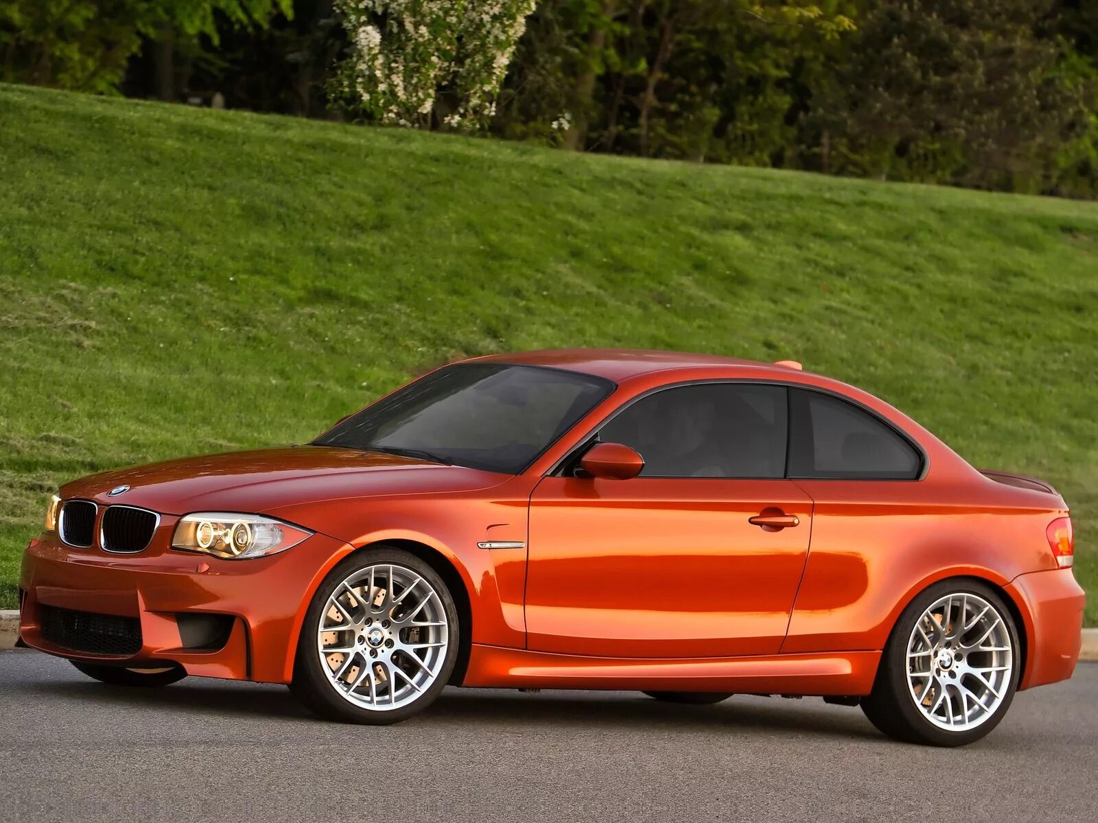 Bmw m coupe. BMW m1 Coupe 2011. BMW 1m Coupe e82. BMW 1 Series m Coupe. BMW 1 Series m Coupe 2011.