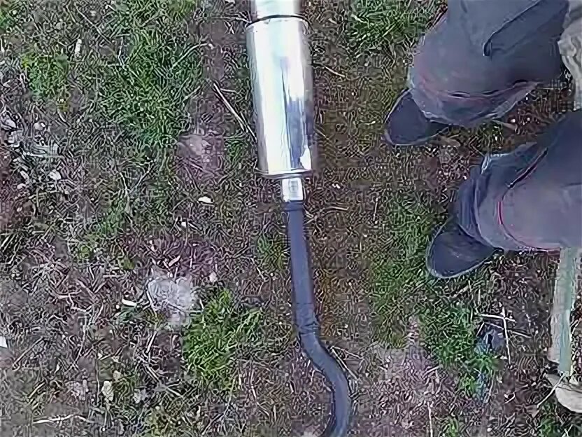 Глушитель сандеро 2. Продам глушитель. Продам глушитель. Фланец выхлопа forester sg. Выхлоп fx37.