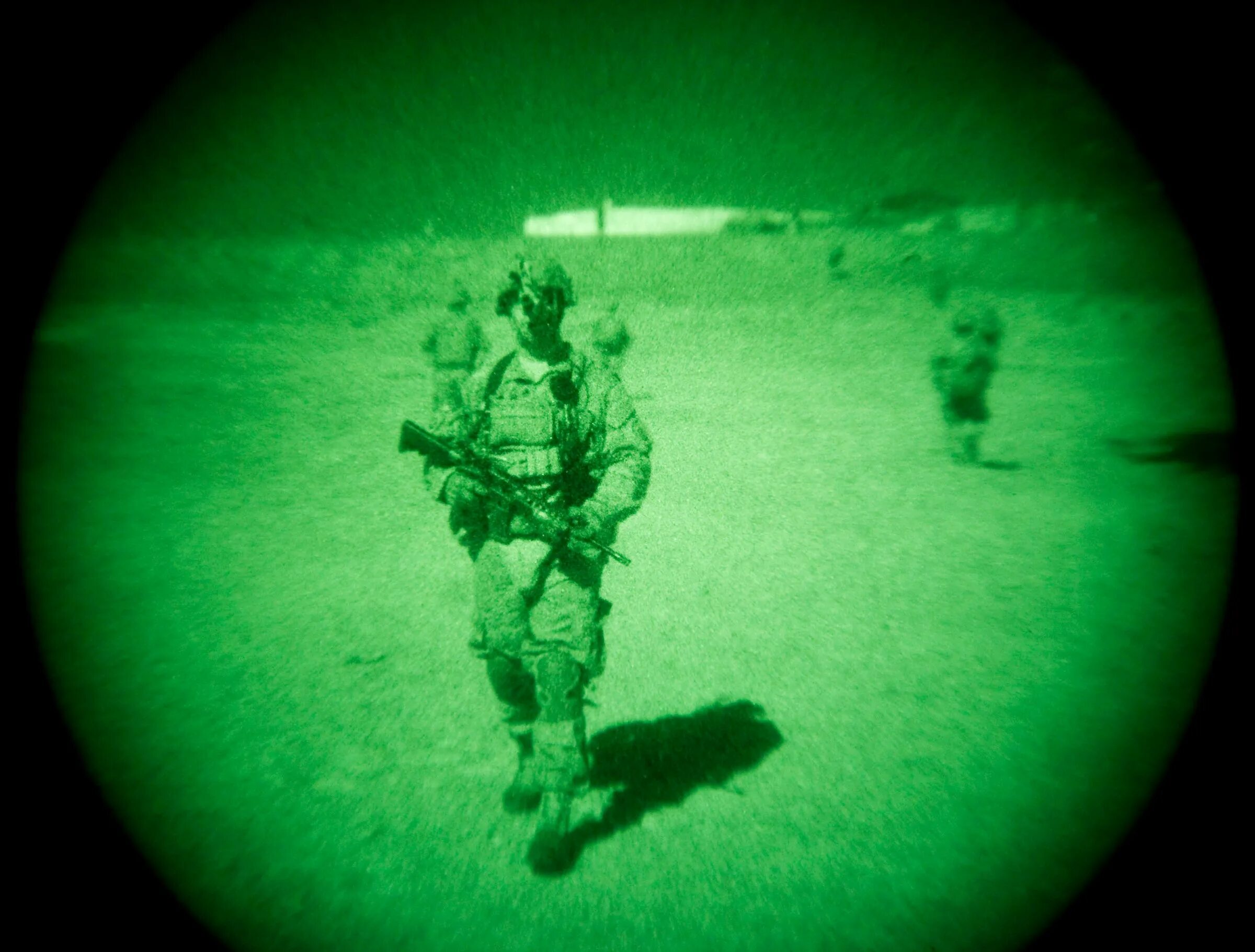 Видение сша. Видение сша. Видение сша. Пнв nvg-28. Прибор ночного видения американской армии.