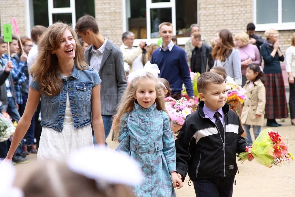 Свободная школа обнинск. Обнинская свободная. Обнинская свободная. Школа 7 обнинск. Обнинская свободная.