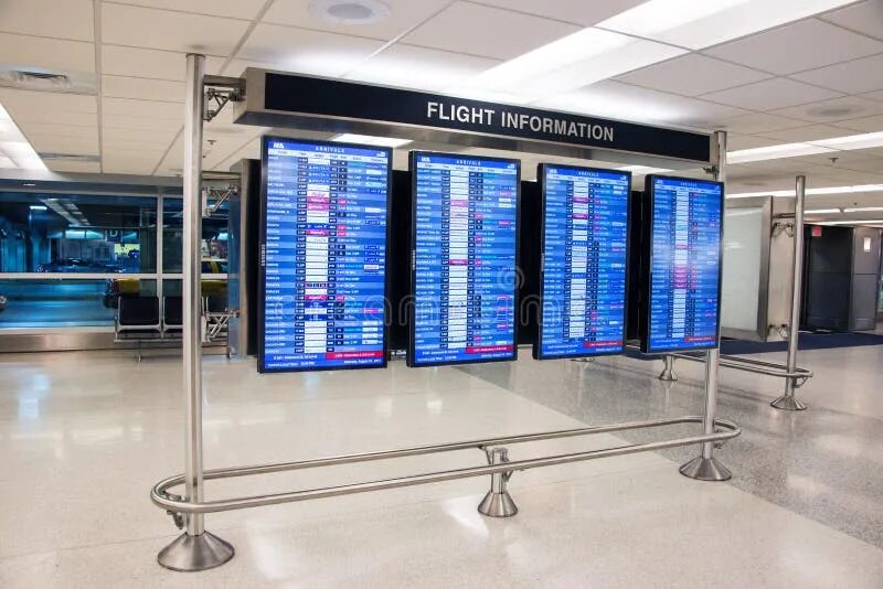 Flight information display system тема. Информационные экраны в аэропорту. flight information display system. дисплей мониторинга систем эйрбас. большие информационные экраны аэропорт.
