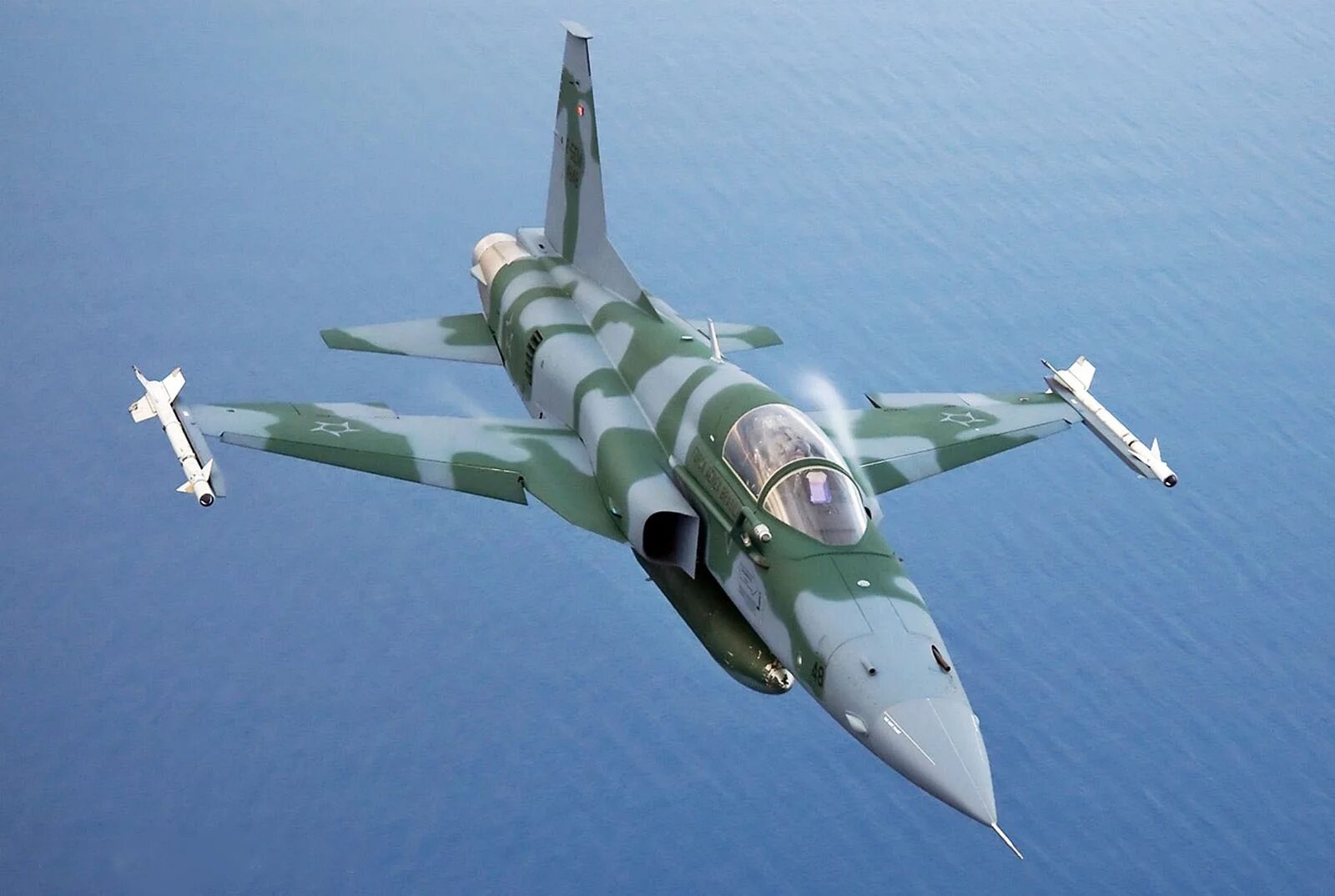 F 5 b k 9