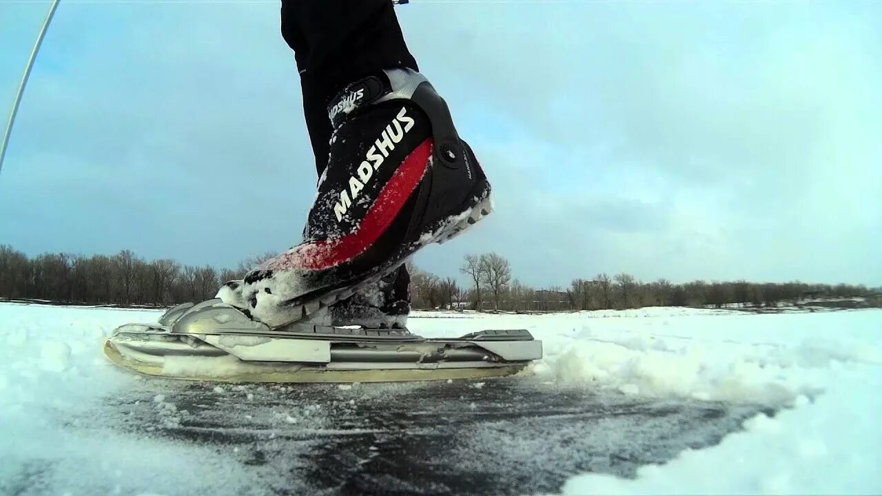 Nordic ice. Nordic skating коньки. nordic ice skating. озерные коньки байсы. озерные коньки с палками.