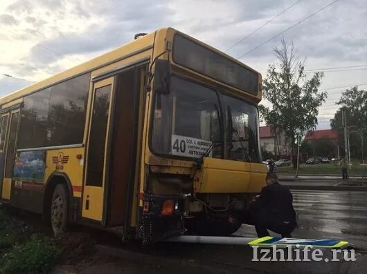 Маршрутка ижевск. Ижевский автобус. Лиаз 677 ижевск. Паз 4234-29. Лиаз 677 глазов.