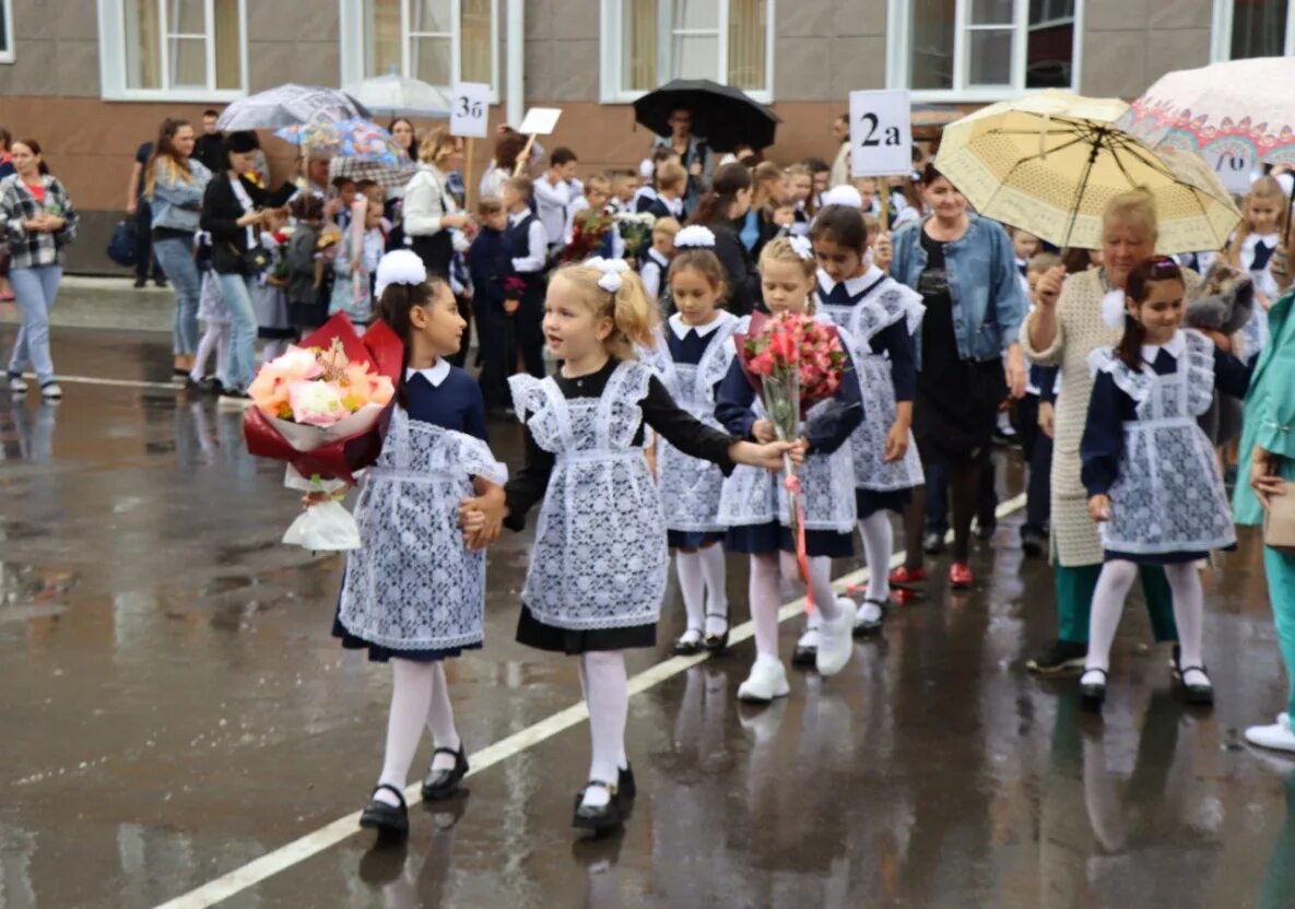 Село Найхин Хабаровский край. Найхин Хабаровский край новая школа. Школа Найхин Нанайский район. Первый звонок. 1 июня хабаровск