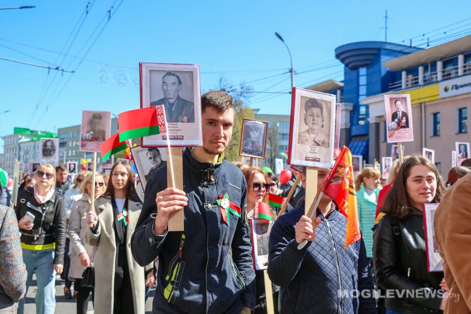 Проект беларусь помнит. Беларусь помнит. Акция Беларусь помнит. Беларусь помнит фото. Беларусь помнит помним каждого баннер.