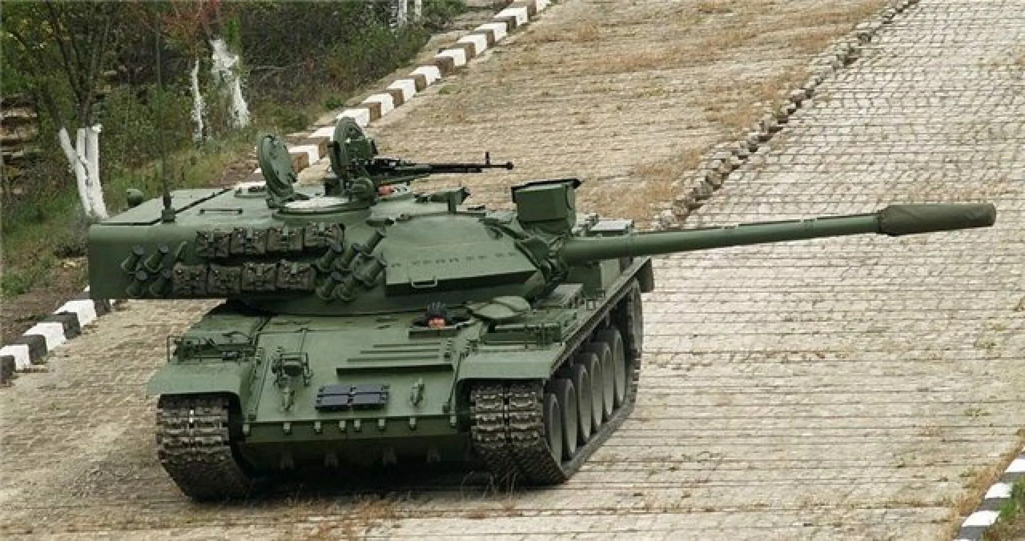 Танков m 55s. Tr-85m1 «Бизон». Тр-85 танк Румыния. Танк tr-85m1 Bizonul. Румынский танк tr-85m1 Бизон.