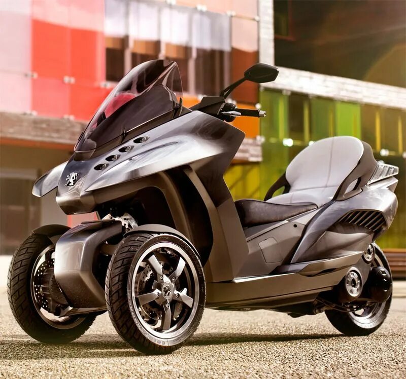 Трехколесный мотоцикл купить. Peugeot трёхколёсный скутер. Скутер Пежо на 3 колесах. Трехколесный скутер Пежо. Трехколесный скутер 2010 Piaggio.