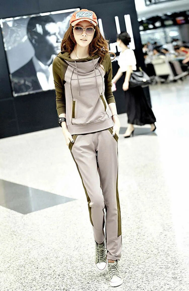 корейский спортивный костюм для девушек. корейская спортивная одежда для девушек. корейская спортивная одежда для девушек. спортивная одежда для девушек. спортивный костюм корея женский.