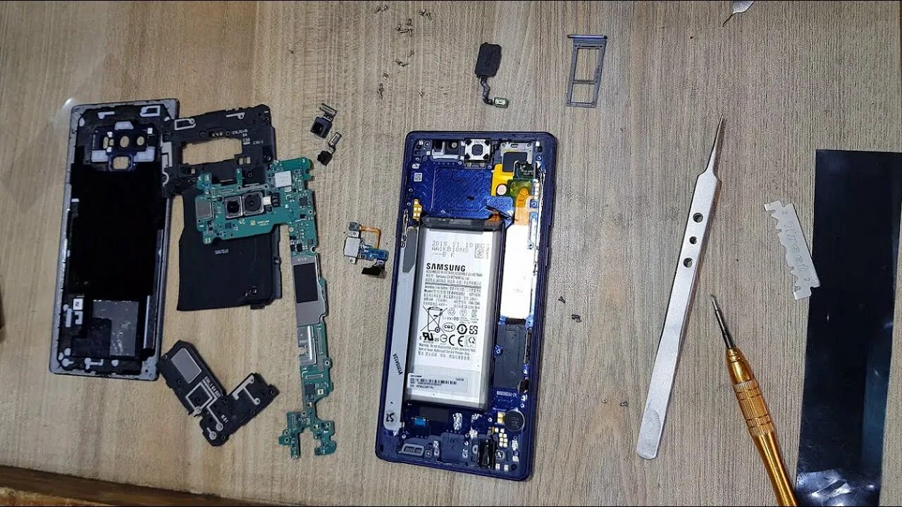 Note 9 динамик. Samsung Note 10 Teardown. Samsung Note 10 разбор. Самсунг нот 9 разбор. Samsung Note 10 динамик.