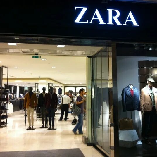Zara вывеска. Zara tr турция. Зара колумбус. Джевахир магазин zara турция. Zara tr турция.