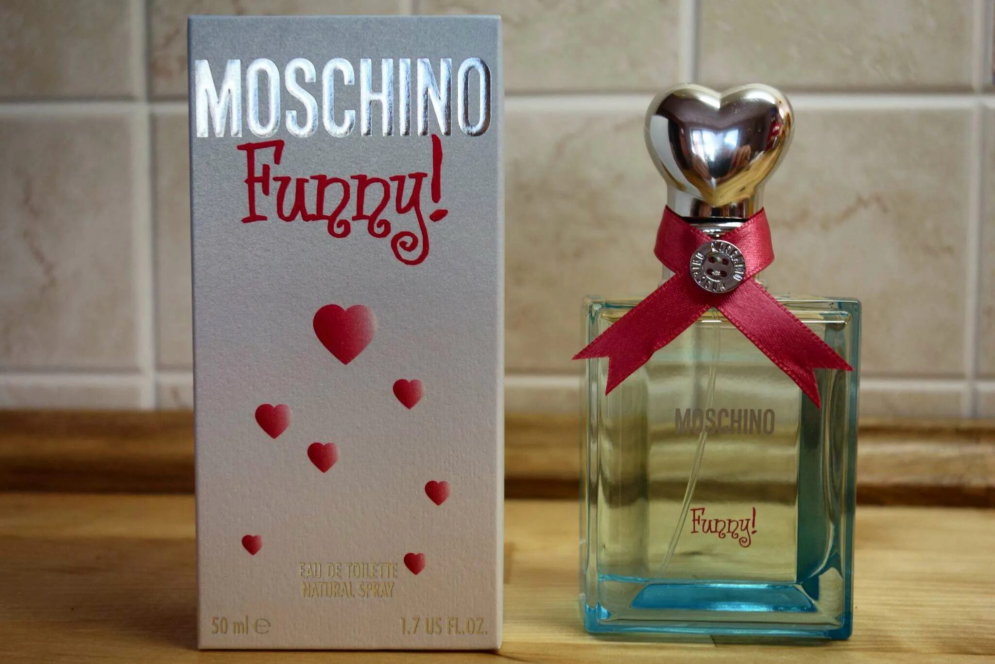 Москино фанни купить. Moschino funny! Moschino 50 ml. Moschino funny 50ml. Moschino funny Lady EDT 50 ml-. Moschino funny! Moschino.