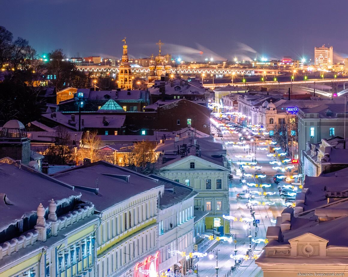 Нижний новгород европейский город. Рождественская улица Нижний Новгород. Ул. Рождественская Нижний Новгород зима. Рождественская улица Нижний Новгород зима. Рождественская улица Нижний Новгород зимой.