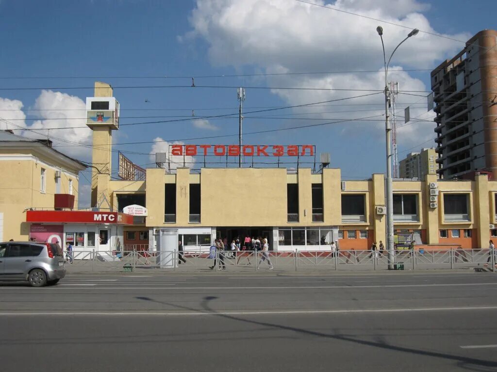 Южный авт. Южный вокзал ЕКБ. Автобусный вокзал Южный Екатеринбург. Ый автовокзал Екатеринбург. Южныйавиовикзал Екатеринбург.