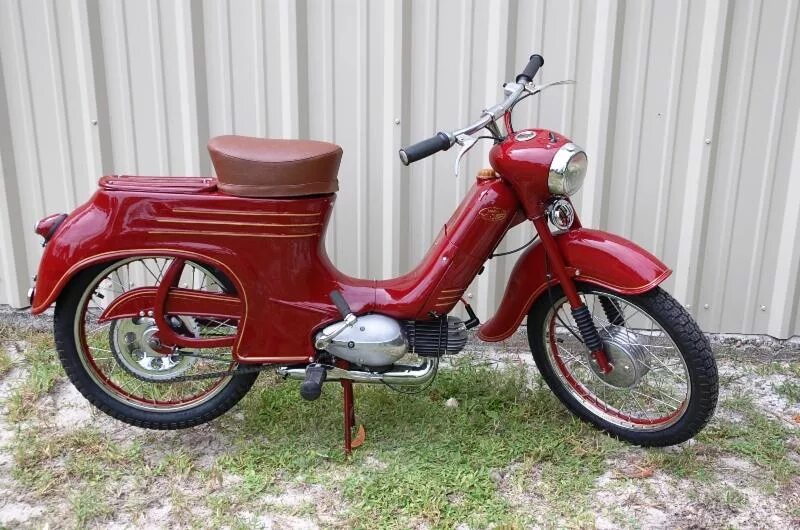 Мопед ява 555. Jawa 50. Мопед jawa 50. Jawa 50 classic. Jawa 50 pioneer.