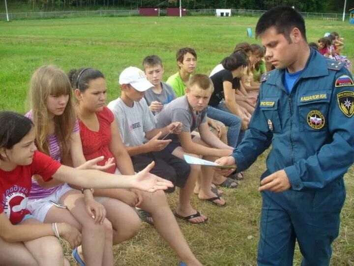 Пожарная безопасность в детском лагере. Безопасность в лагере. Пожарная безопасность в детских летних лагерях. Безопасность в летнем лагере.