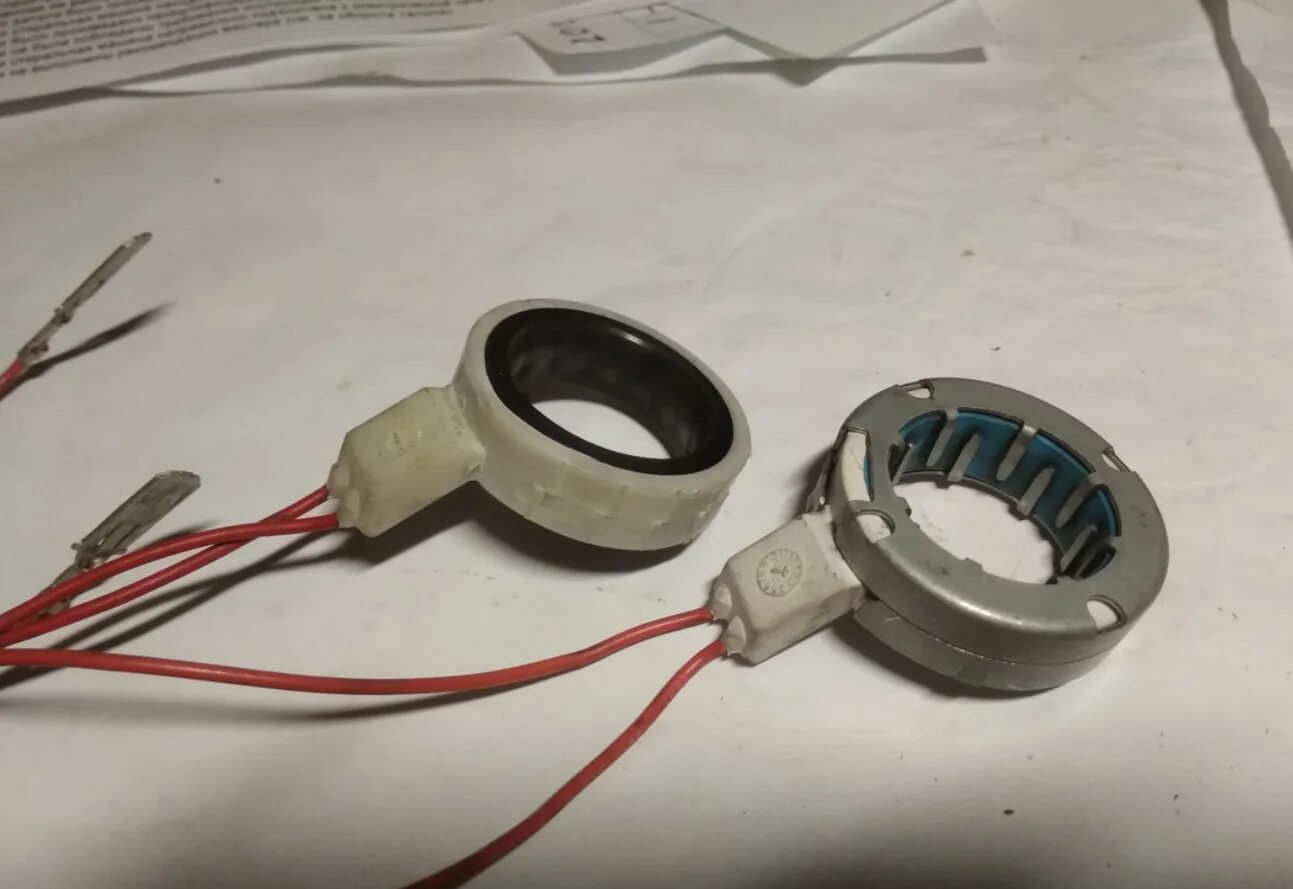 тахогенератор стиральной машины индезит. датчик холла стиральной машины bosch maxx 5. датчик оборотов двигателя стиральной машины самсунг. датчик холла (таходатчик) для стиральных машин. таходатчик bosch maxx 5.