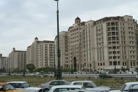 В баку жил